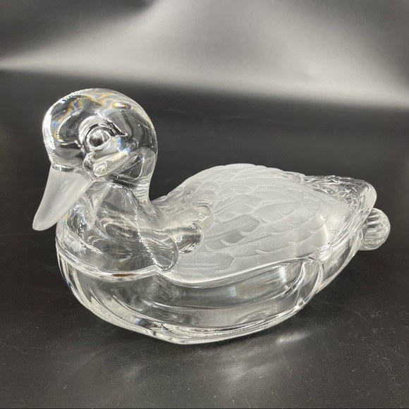 Vintage Clear Glass Duck Dish w/ Fitted Lid Clear & Frosted Heavy - Picture 1 of 11